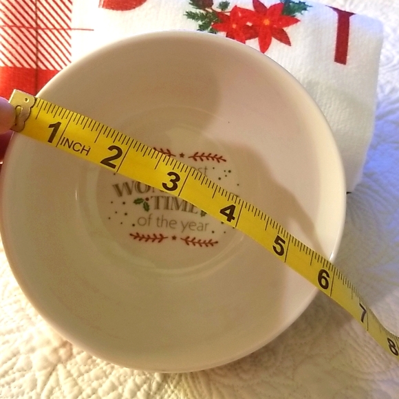 Christmas trio; towels and bowl - Picture 5 of 6